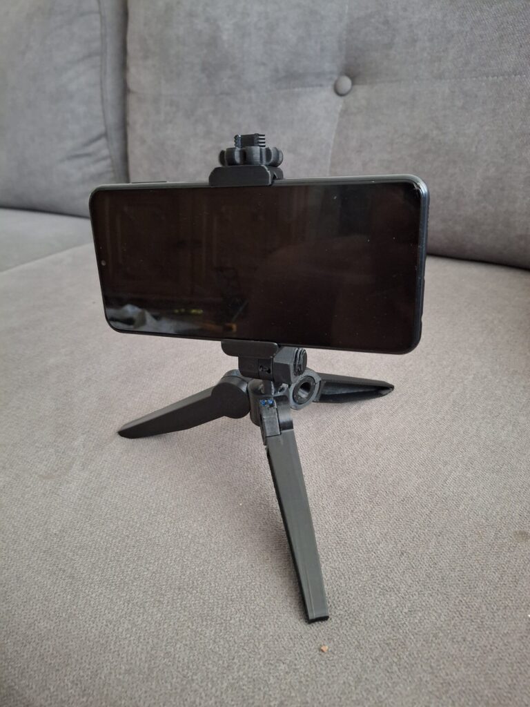 Trekëmbësh për telefon